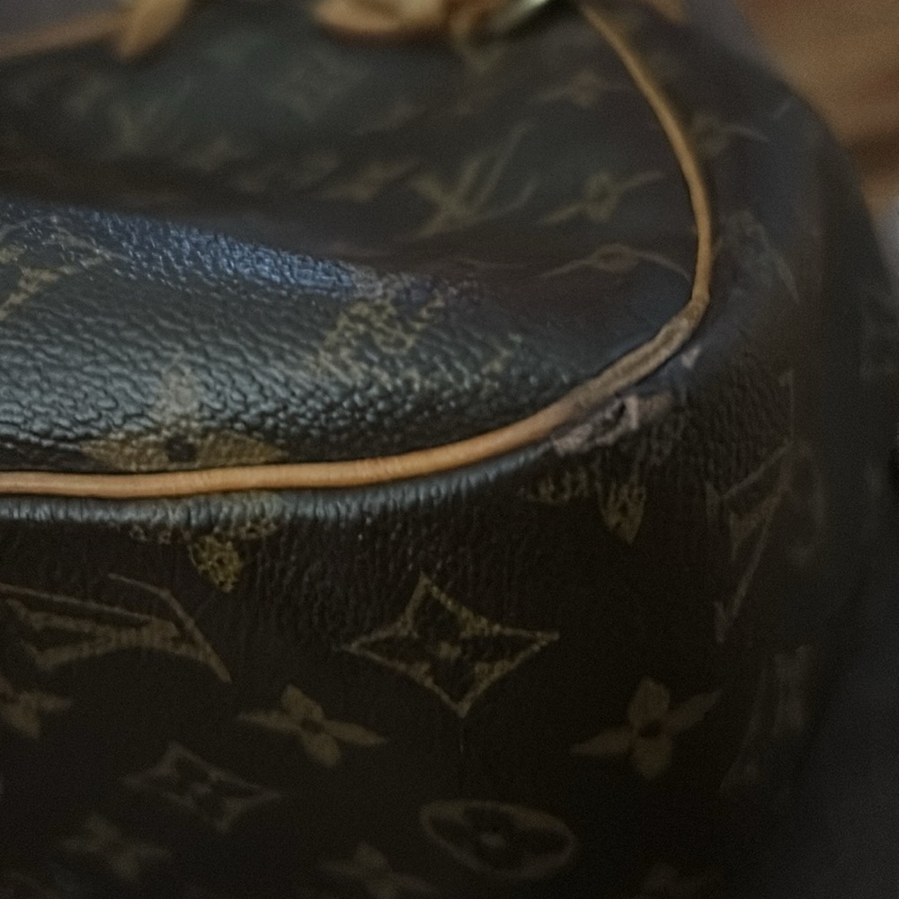 LV Antique Bag 💼 - Picture 6 of 16